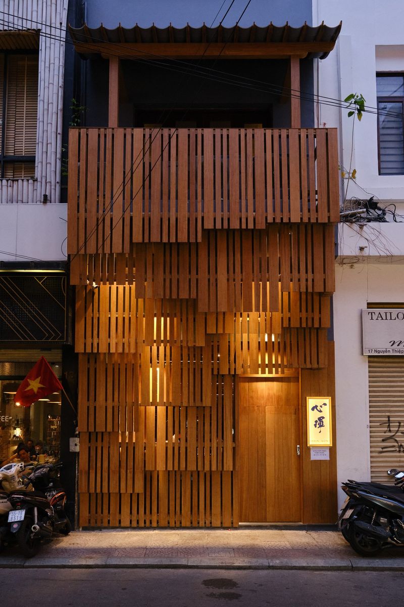 SHINKON  RESTAURANT - Gallery image 1 of 14 by OLY Studio